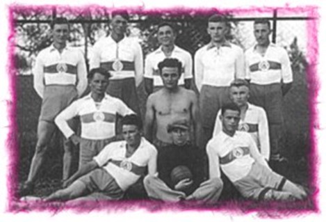 Liegend:Reinhold Rapp,Weißinger,Eugen Scheufele,Knie:Ernst Sigel,Albert Gienger,Karl Kauderer,Steht:Gerhard Erhard,Ulmer,Eugen Sigel,Max Allmendinger,Hermann Scheufele